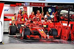 Raikkonen llama por teléfono a Cigarini, quien ya camina