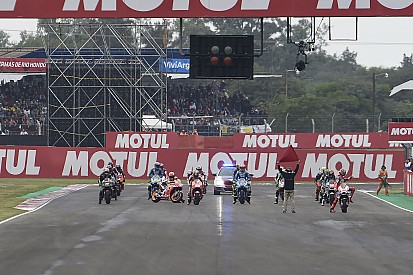 Vídeo: Las ‘pilladas’ de la parrilla del GP de Argentina