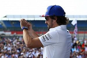 Así reaccionaron las redes al anuncio de Alonso