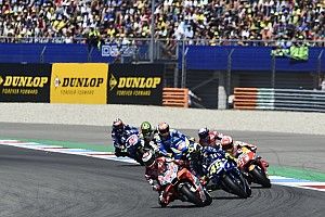 Lorenzo over touché met Rossi: "Gelukkig crashte niemand"