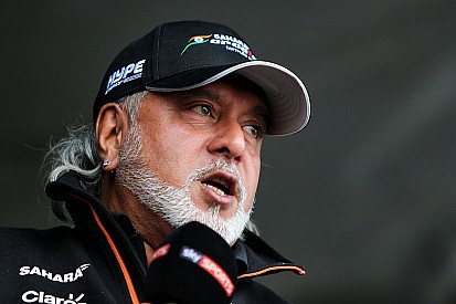 Force India: Mallya non è più direttore del team ma rimane team principal