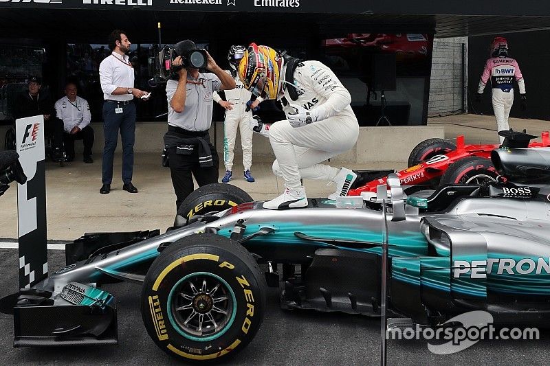 Race winner Lewis Hamilton, Mercedes AMG F1 W08