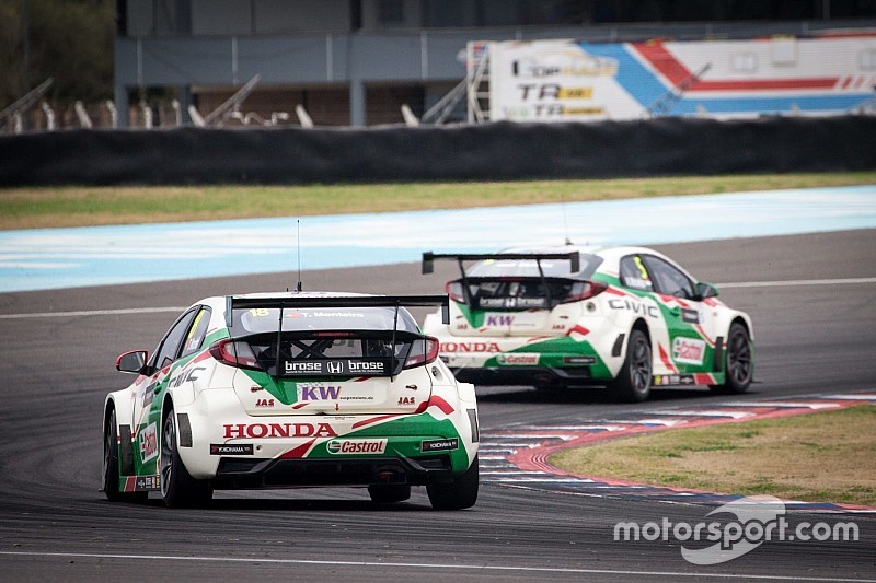 WTCC: maximális terhet kapnak Micheliszék Kínára