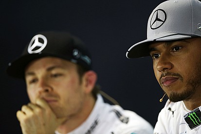 Rosberg and Hamilton expect no favours from rivals