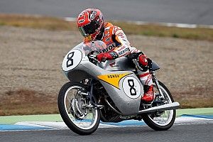 ホンダ初のWGP出場マシン&ロッシ優勝RC211Vも登場。コレクションホールでエンジンサウンド披露|日本GPイベント情報