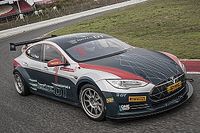 Electric GT names first team for 2018 season