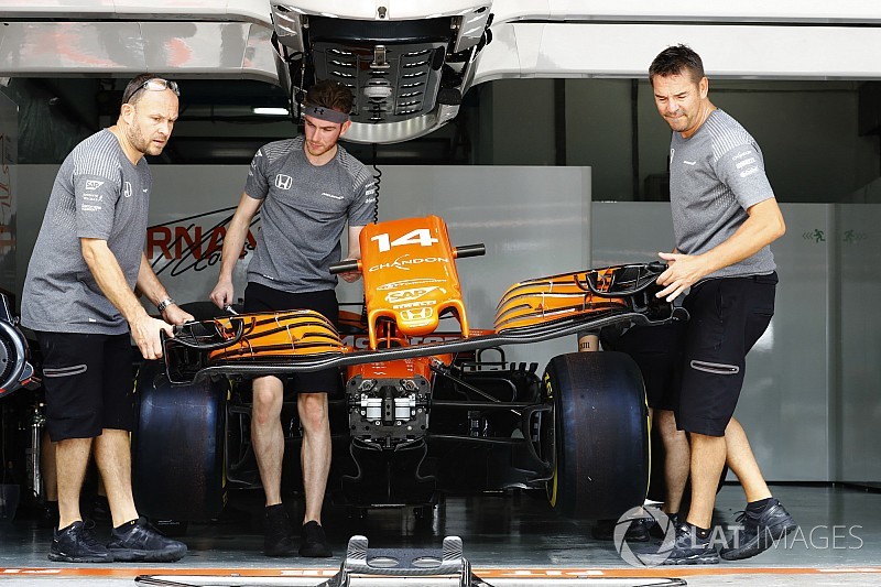 В McLaren решили прислушаться к Renault при создании новой машины