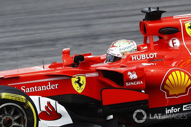 Sepang, Libere 2: Vettel svetta, due Ferrari davanti, Mercedes in crisi