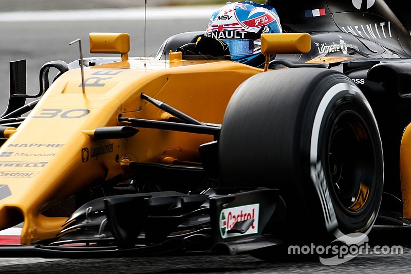 Palmer salue les progrès du châssis et du moteur Renault