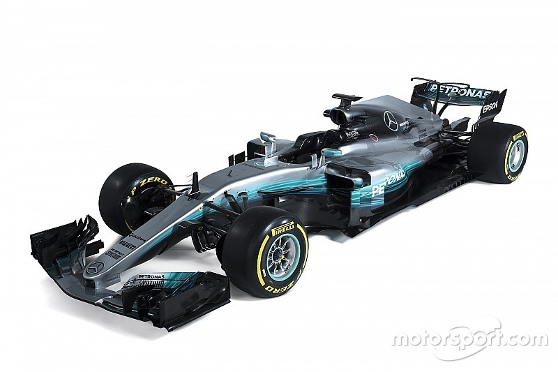 Galeri: Mercedes W08'in stüdyo fotoğrafları
