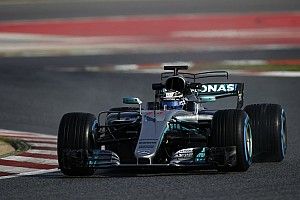 Verstappen: Mercedes será melhor time no início da temporada