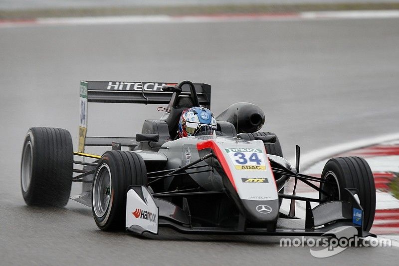 Jake Hughes, Hitech Grand Prix, Dallara F317 - Mercedes-Benz