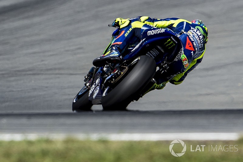 Test Brno: Valentino Rossi vola con la nuova carena della Yamaha