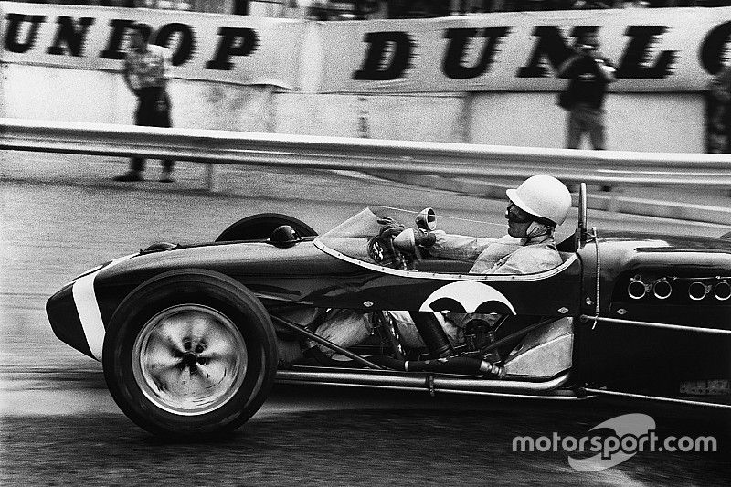 El histórico paseo de Sir Stirling Moss en Mónaco 1961