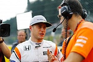 Vandoorne veertiende in eigen land: "Frustrerende wedstrijd"