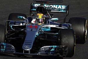 Hamilton : Parler du titre ce week-end, "c'est stupide"