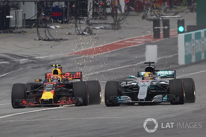Hamilton: Formula 1 tidak boleh kalah seru dengan F2