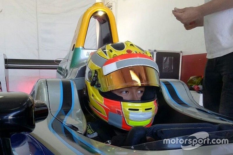 Target Rio Haryanto di tes Formula E Valencia