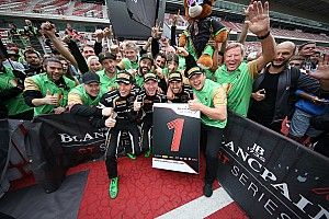 Fotogallery: la Lamborghini trionfa nella Blancpain GT Series