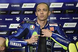 Valentino Rossi sufre un accidente haciendo motocross y es duda para Mugello