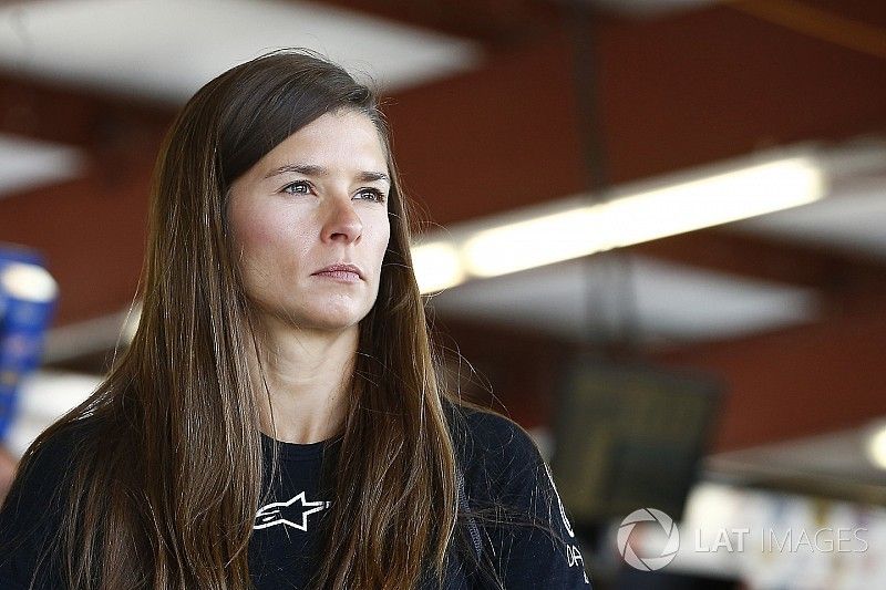 Danica Patrick, Stewart-Haas Racing Ford