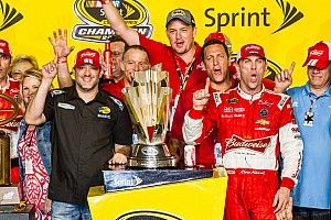 Harvick: Winning a Cup title today "is a much different style"