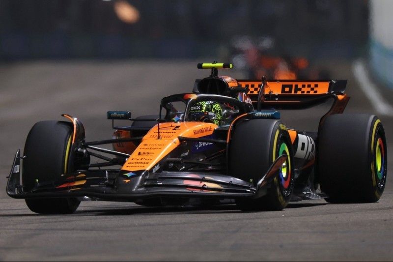 Os torcedores sentem o cheiro de uma conspira&ccedil;&atilde;o: a FIA favoreceu Lando Norris?