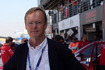 Vatanen zaangażowany w rallycross