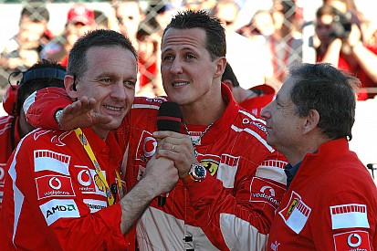 Exkluzív videós felvételek Michael Schumacher 2008-as motoros tesztjéről