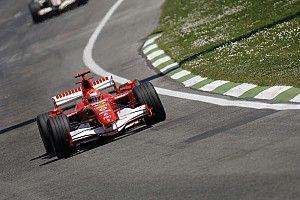 Készítsd be a popcornt, dőlj hátra és tekerd fel a hangerőt: Schumacher köre (videó)