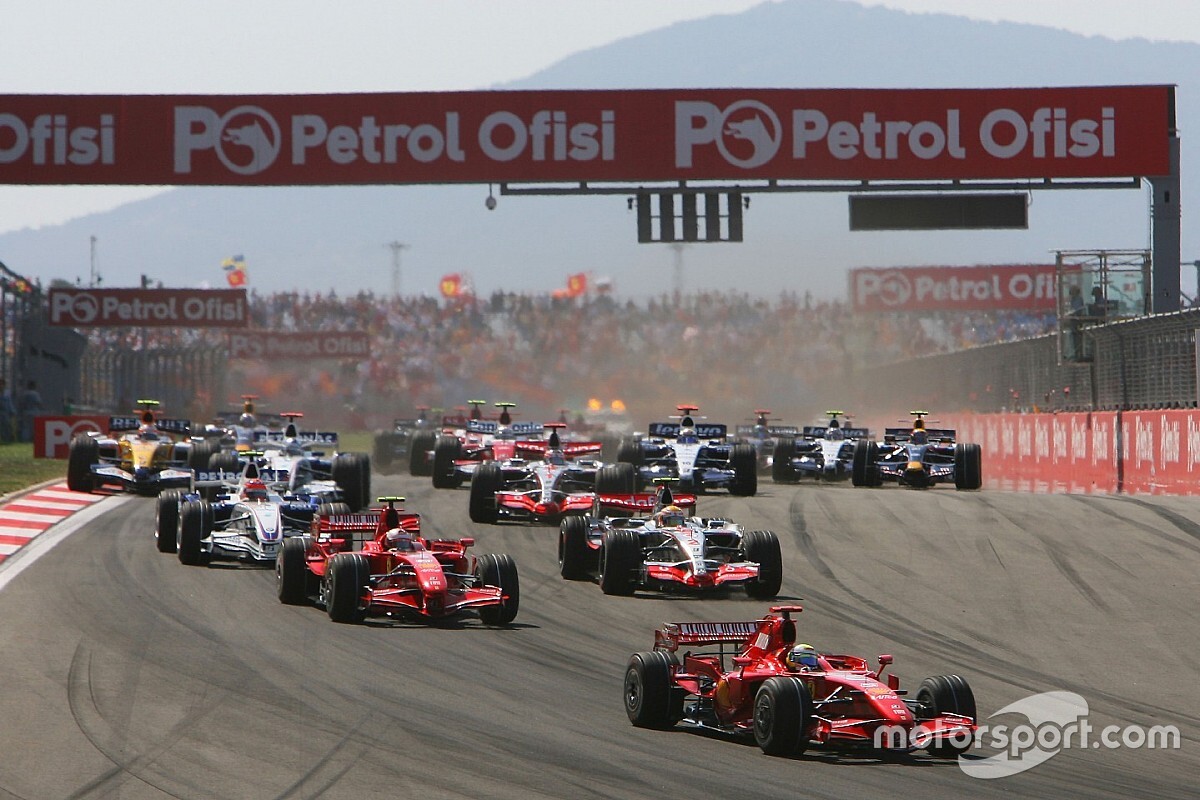 HIVATALOS: További négy F1-es futamot jelentettek be, köztük a nagy visszatérővel!