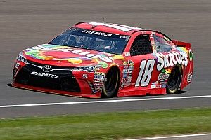 NASCAR Indianapolis: Kyle Busch holt Pole-Position zum Brickyard 400