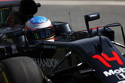 Gasly szerint csodálatos lenne Alonso visszatérése a Forma-1-ben