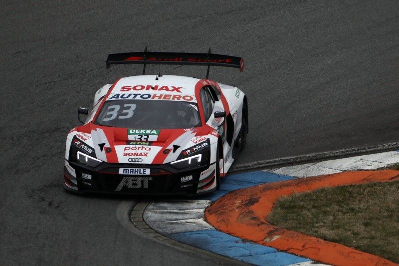 DTM-Teams testen für Titelfinale: AMG-Bestzeit, Überraschungsauftritt von Rast