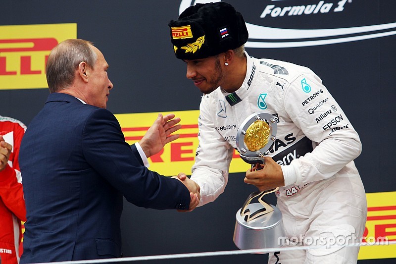 Favorita, Mercedes está invicta na Rússia desde 1913