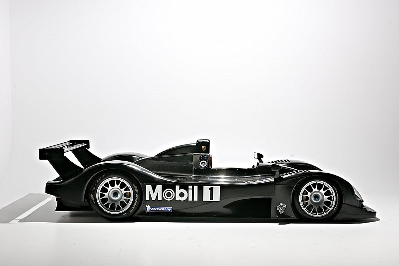 GALERÍA: el Porsche LMP2000 sale a la luz 20 años después