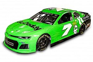 Рождение ливреи: как окрашивают машины в NASCAR