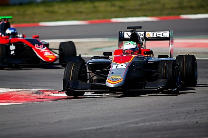 Barcelona GP3 testi: Pulcini lider