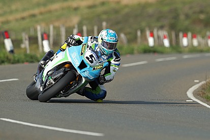 Isle of Man TT: Harrison smashes 17-minute Superbike barrier