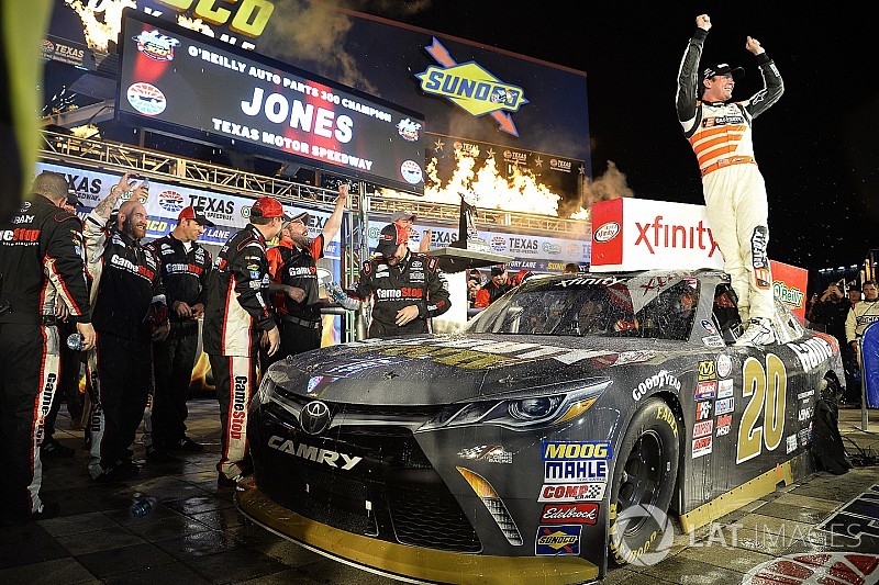 Erik Jones faz grande prova e confirma domínio no Texas