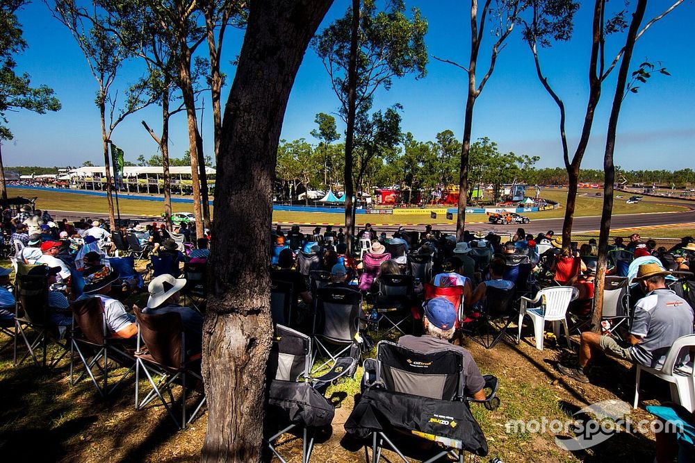 Supercars clarifies Darwin ticket info after postponements