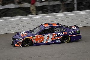 NASCAR: Denny Hamlin dominiert Michigan-Qualifying