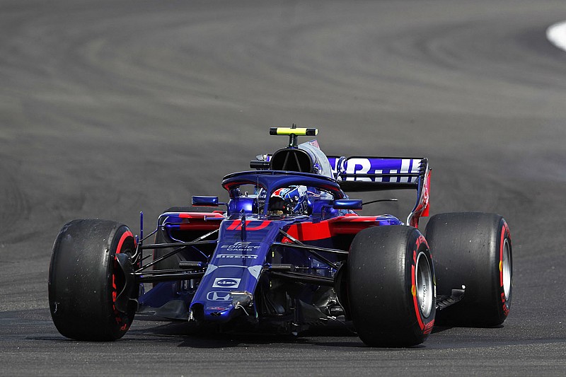 Ocon Grosjeant hibáztatja, Gasly csalódott
