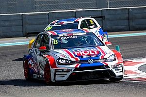 Dubai, Libere 2: Engstler sempre davanti, Giacomo Altoè lo avvicina