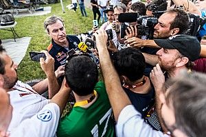 Sainz: "Ha sido un día supercomplicado; increíble la navegación"