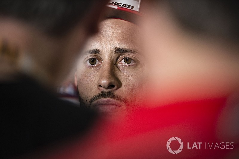Lorenzo: “Dovizioso ha intentado minarme la moral durante toda mi carrera”
