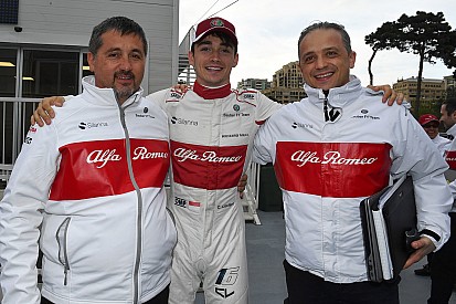 Azerbaycan'da günün pilotu Leclerc oldu