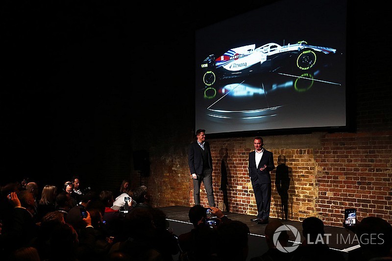 f1-williams-fw41-launch-2018-paddy-lowe-