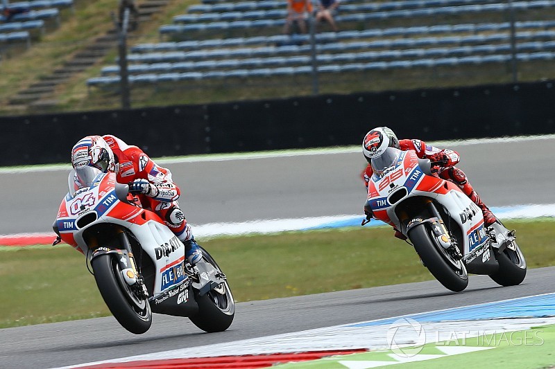 Lorenzo: Terlalu dini bantu Dovizioso raih gelar