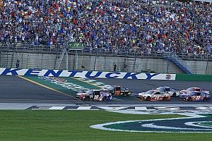 Las tres categorías de NASCAR estrenarán modelo de neumáticos en Kentucky